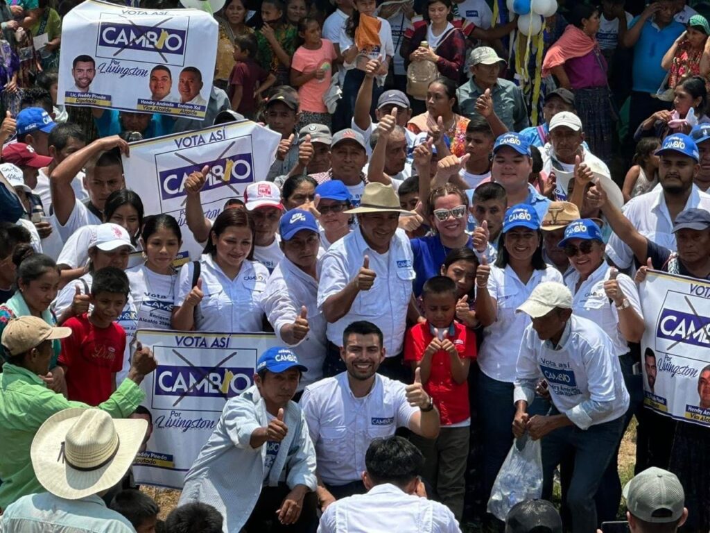 Enrique Xol, alcalde electo de Livingston, en un mitin en 2023 en Guatemala.