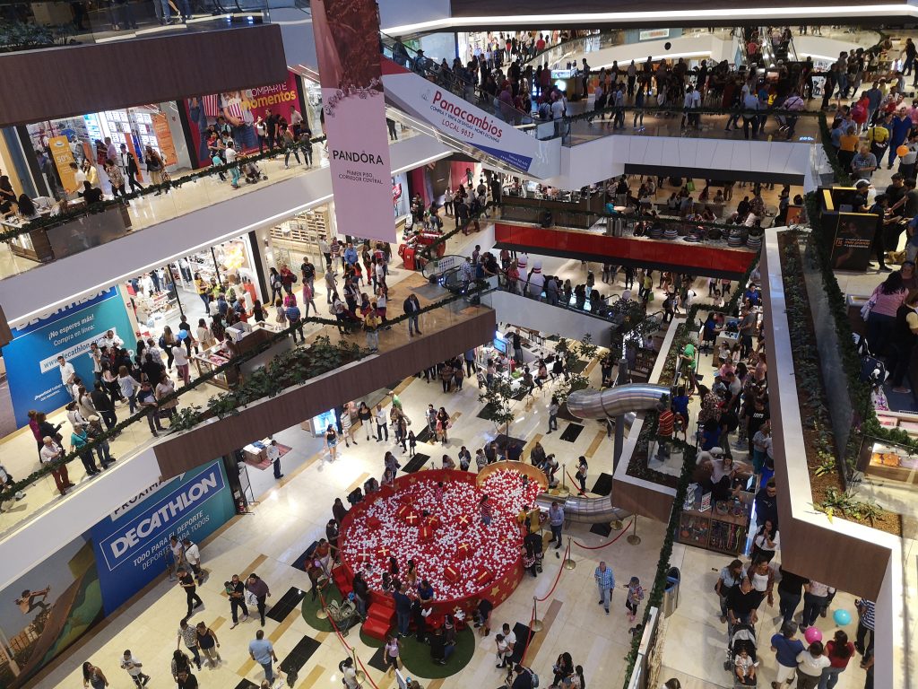 La familia Herrera de Guatemala es una de las más millonarias de Centroamérica y ahora posee malls en Colombia