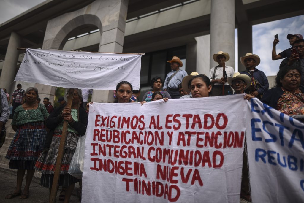 Habitantes de la comunidad Nueva Trinidad durante una protesta en la ciudad de Guatemala el 7 de junio de 2023. Foto:Edwin Bercián