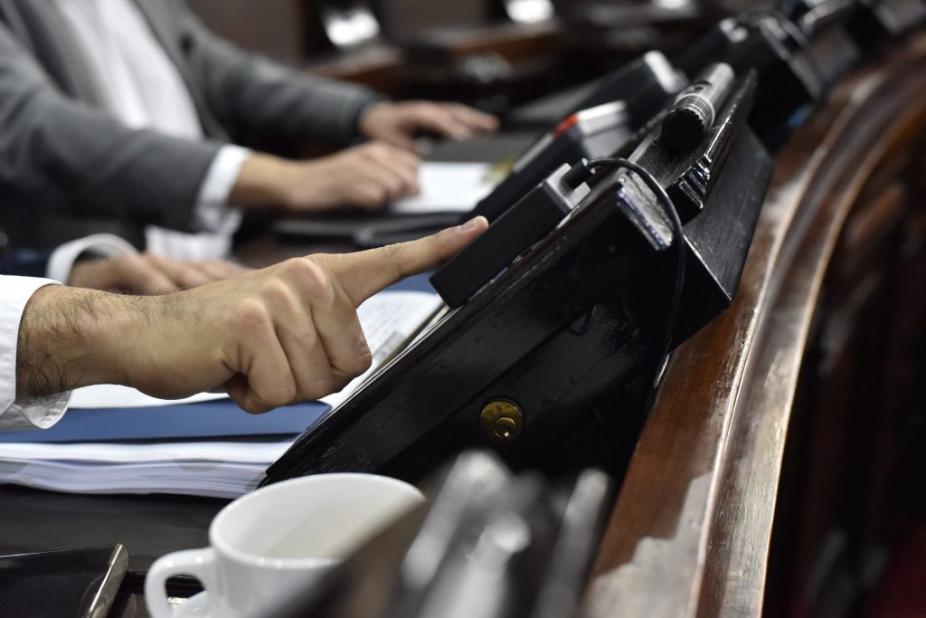 el fondo extraordinario de 5 mil millones aprobados a los Codedes fue la clave para las concesiones del oficialismo. Foto: Congreso de la República