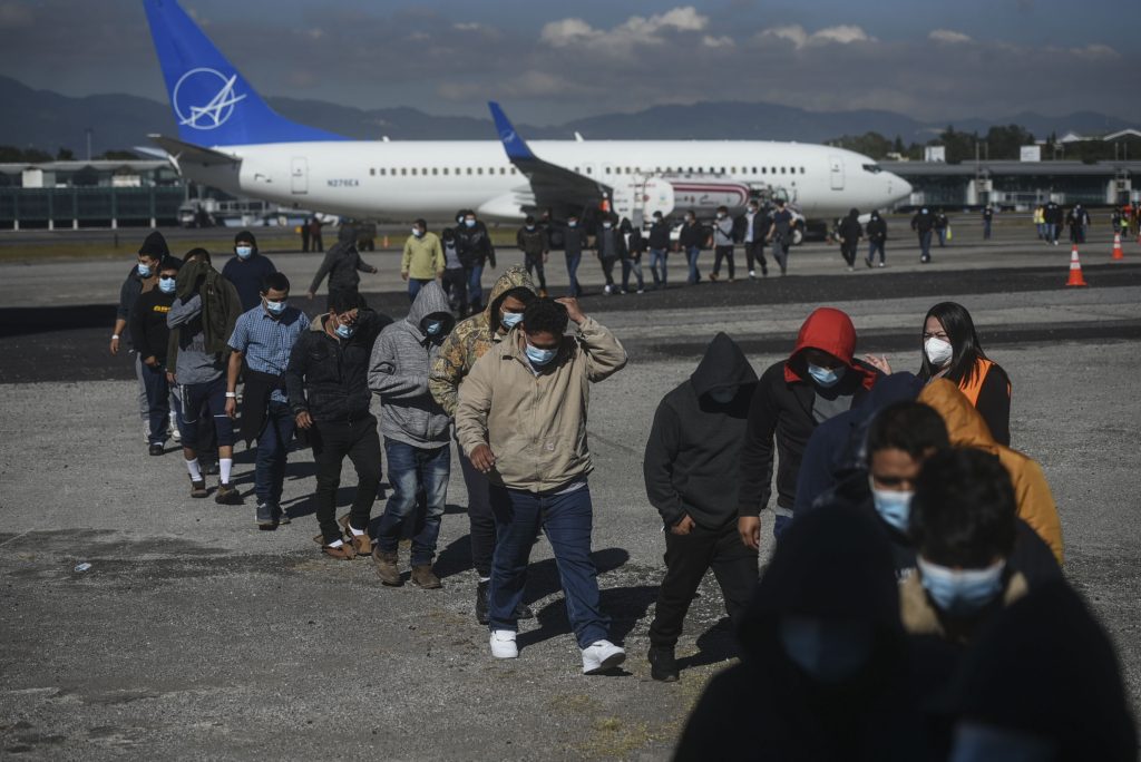 El aumento de deportaciones fueron parte de los acuerdos con Guatemala. Foto: Edwin Bercián