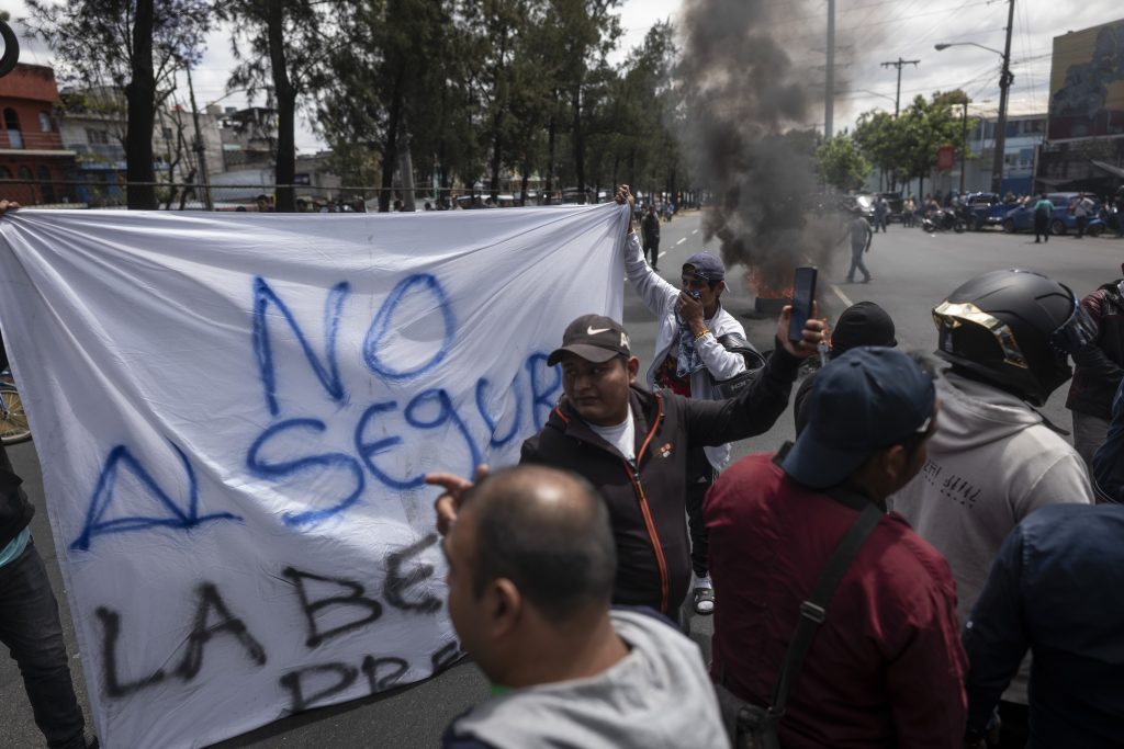 Ante la posibilidad de paro nacional, el gobierno reculó luego de implementar una mesa de diálogo. Foto: Edwin Bercián