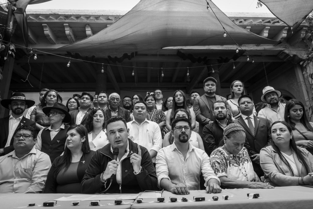 13 diputados y diputadas de la bancada Semilla anunciaron ayer la conformación de un nuevo partido con el que concurrirán a las elecciones 2027. Foto: Edwin Bercián