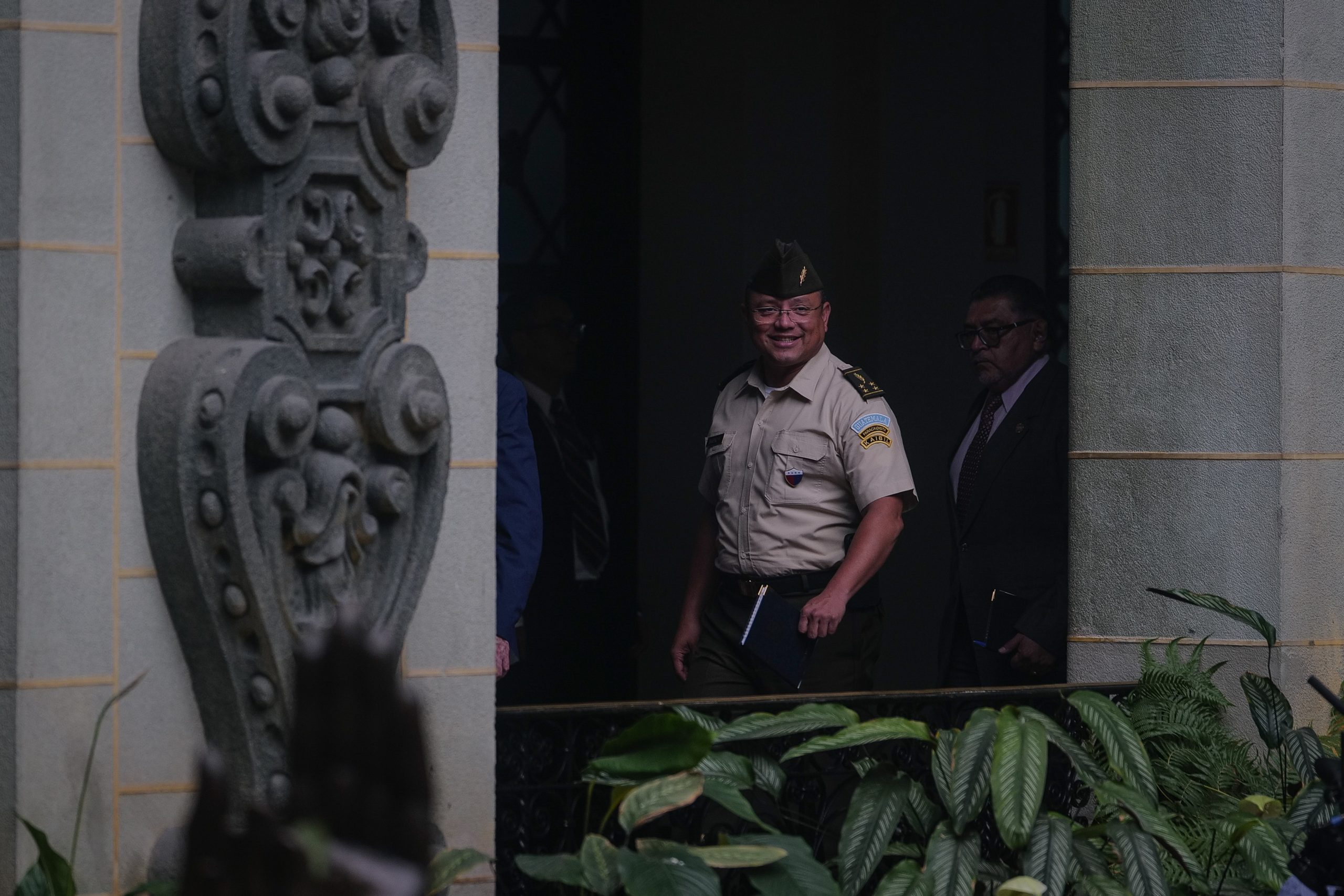 Ministro de la Defensa Henry Saenz