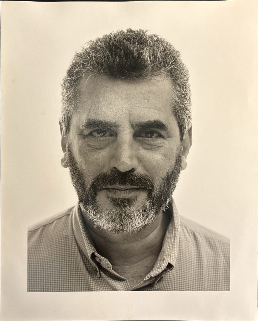 Imagen en sepia de Luis Aceituno.  Foto: Daniel Chauche