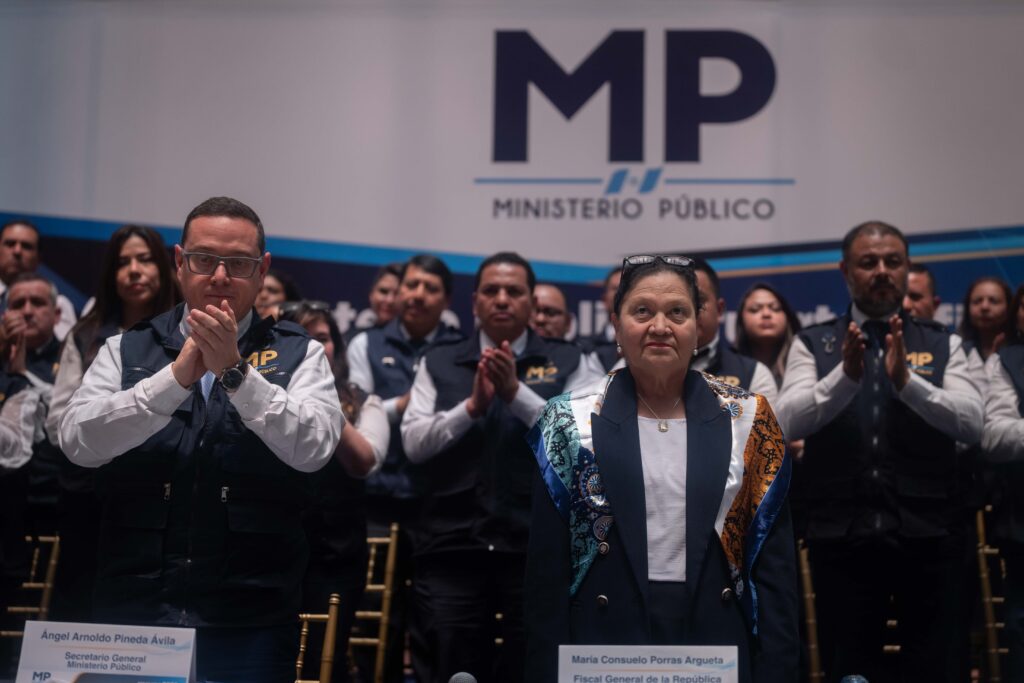 Consuelo Porras participa en una conferencia del MP el 7 de mayo de 2024, en la que defendió su gestión antes los intentos del gobierno de Bernardo Arévalo de impulsar reformas para removerla del cargo. Foto/Edwin Bercián
